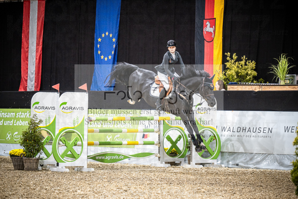 DOS_0557 | Entdecke hochwertige Reitturnierfotos von Foto Oger. Professionell, emotional und authentisch – jetzt Lieblingsmomente im Shop bestellen.Deutschlandweite Turnierfotografie. - Realisiert mit Pictrs.com