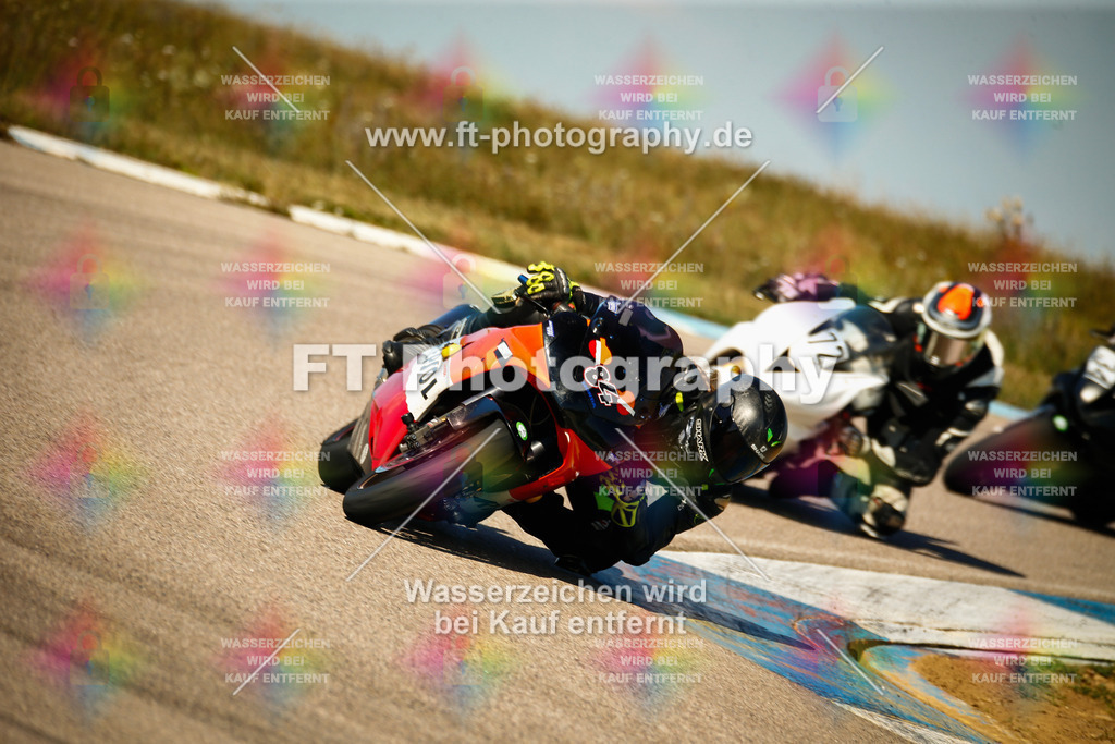 _MOT9270 | Hier findet Ihr Bilder von Touristenfahrten auf der Nürburgring Nordschleife oder von anderen Veranstaltungen die ich besucht habe. Viel Spass beim Durch Schauen 