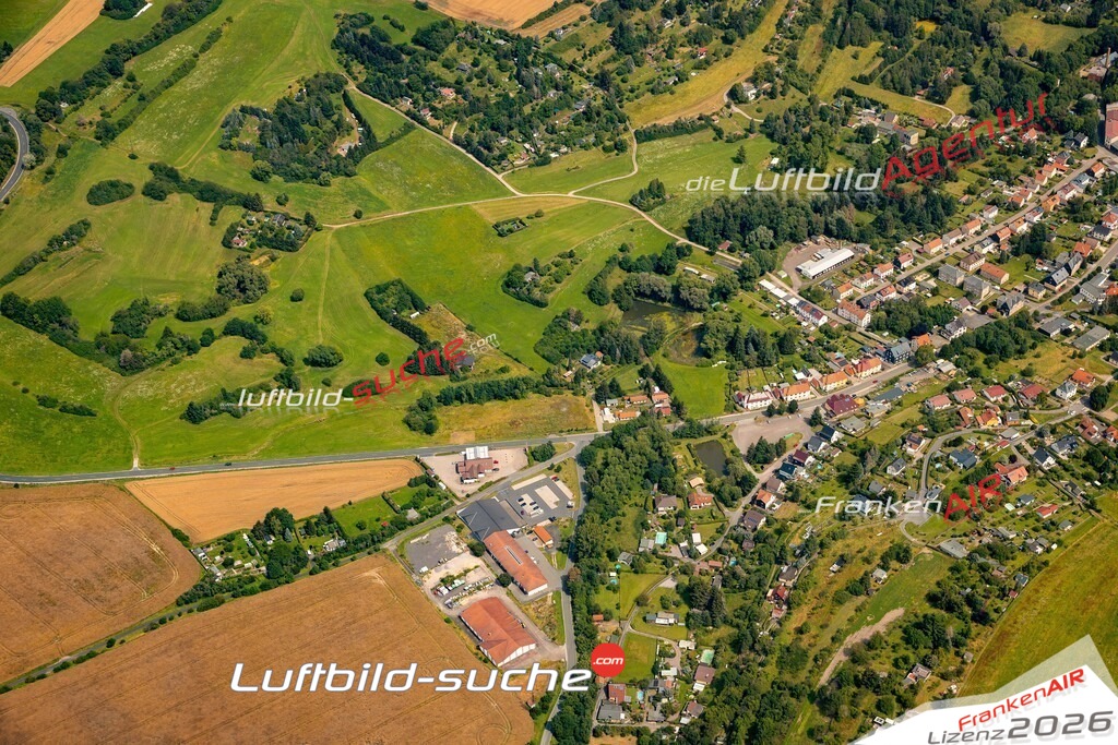 Das Luftbild zeigt :  Königsee - Die Luftaufnahme wurde 2024 vom UL-Flugzeug aus erstellt ( keine Drohne ) - Hochauflösende Luftaufnahme - Für grossformatige Ausdrucke geeignet. Die Geschenkidee !Mit Lizenz und Bildrechte bestellbar