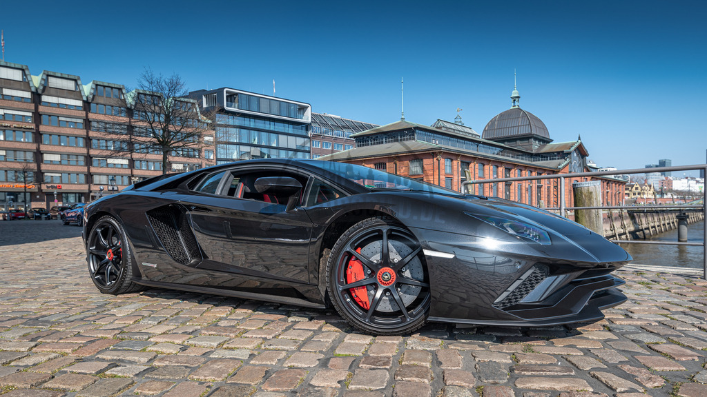 Lamborghini-shooting-by-stativkunst.de-010 | Exklusive Hamburg collagen, tolle Segelbilder und viele weitere tolle Motive auf Leinwand, Poster, Alu-Dibond, u.v.m. findet Ihr bei uns auf hamburgbild.de. Findet Euer Wandbild für Euer Zuhause, Büro oder die  Praxis…. - Realisiert mit Pictrs.com