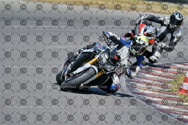 25bt04-0647 | markuskiefer.com - Realisiert mit Pictrs.com