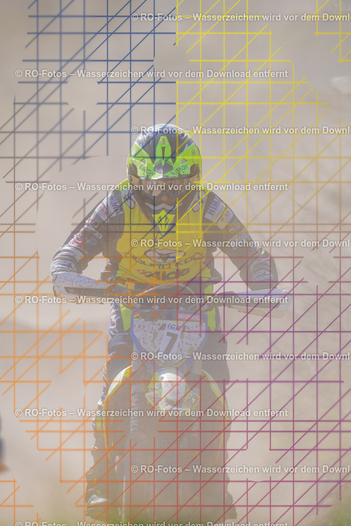 3 Lauf Mernes-1339 | Sportfotografie von RO-Fotos: Motorsport, Motocross, Enduro, Laufveranstaltungen und Triathlon. Professionelle Fotos von Sportlern und Events. - Realisiert mit Pictrs.com