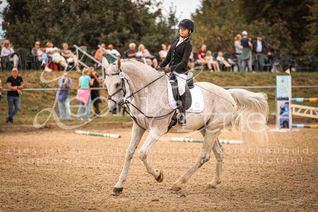 02.SoRWB00071 | Leoni Ertmer Photography - Realisiert mit Pictrs.com