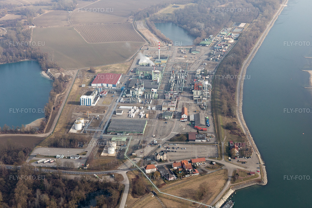 Vue aérienne: Vue de la ville à Lauterbourg dans le département Bas Rhin, France.Photo: IMG_096935.jpg prise le 19/02/2017 par Werner Riehm/FLY-FOTO.euRésolution de l'original: 5472 x 3648 px