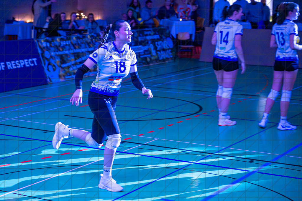 2. VBLF Nord 25/26 | Spiel 4065 | VC Osnabrück vs. TUSA City Girls Düsseldorf | //  10.01.26: 2. VBLF Nord 25/26 | Spiel 4065 | VC Osnabrück vs. TUSA City Girls Düsseldorf / Osnabrück / Deutschland  //   CREDIT:www.bullenfotos.de, Martin König, Hörner Weg 40, D-49078 Osnabrück, +4917663732967 // Nutzung und Weitergabe nur zu den vereinbarten Zwecken. Presseanfragen an Ersteller. Alle Rechte beim Ersteller. Honorierung nach MFM. - Realisiert mit Pictrs.com