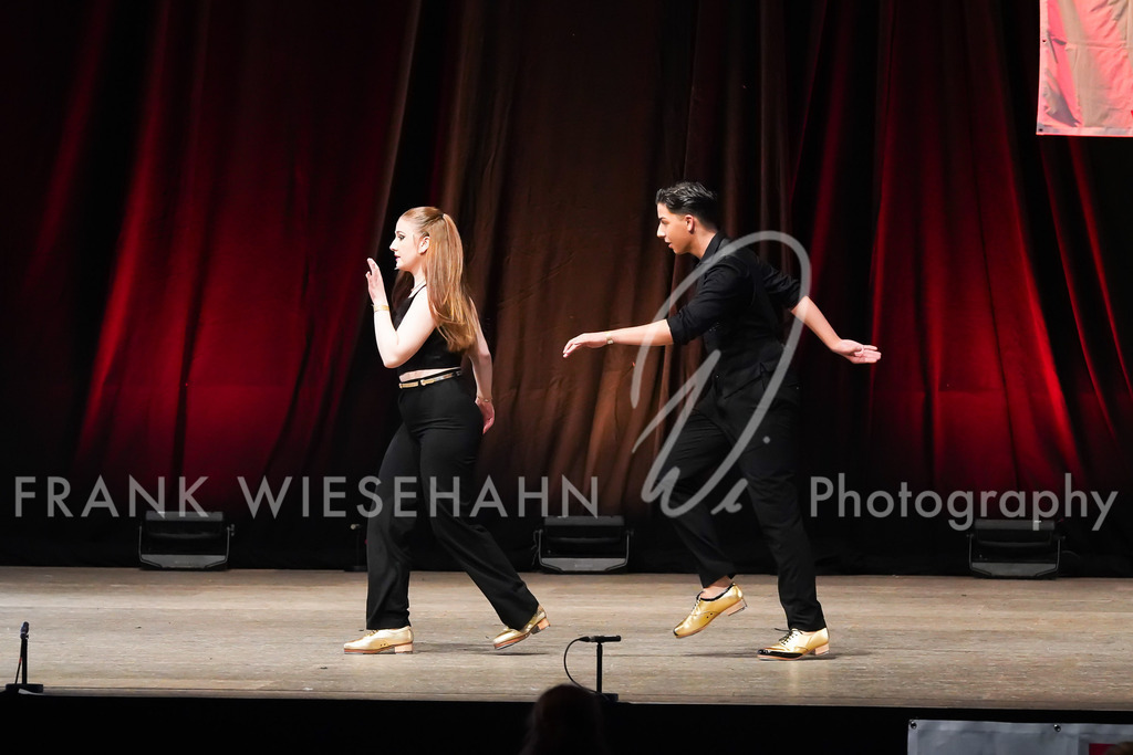 FW701982 | FRANK WIESEHAHN MEDIA - Realisiert mit Pictrs.com