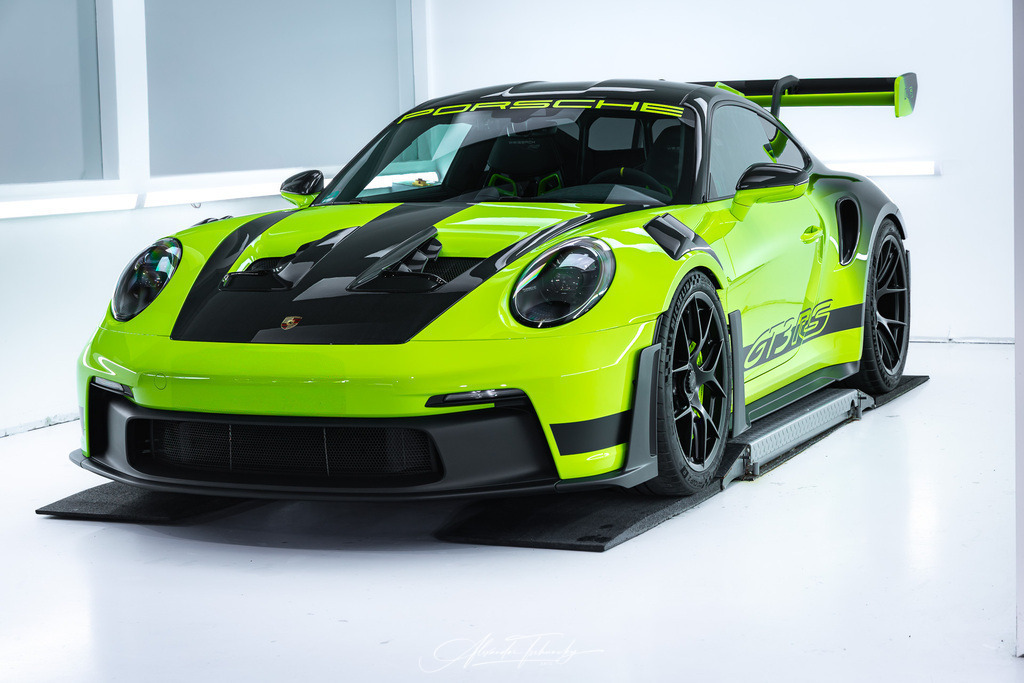 R6AT1261 _Alexander Tschuncky | Entdecken Sie die faszinierende Welt von Alexander Tschuncky Arts: Kreative Fotografie, atemberaubende Automobilkunst und hochwertiger Bilderdruck. Lassen Sie sich inspirieren! - Realisiert mit Pictrs.com