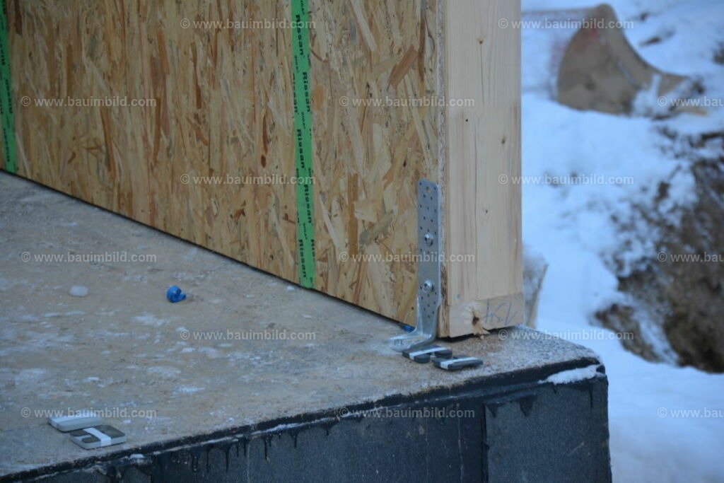 bib-lg09-holzbau-0024 | Nach LV-Leistungsgruppen sortierte Detailfotos über den Bau eines Hauses. Alle Hausbau-Bilder direkt vom Urheber und Autor der Website Haus-Selber-Bauen.com