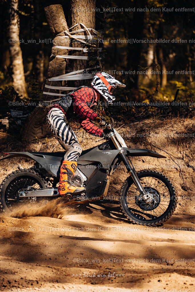 E68A1016 | blick_win_kel