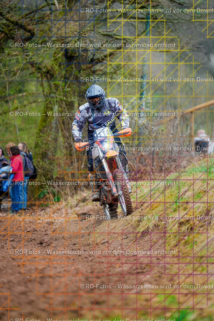 4 Lauf Mernes-549 | Sportfotografie von RO-Fotos: Motorsport, Motocross, Enduro, Laufveranstaltungen und Triathlon. Professionelle Fotos von Sportlern und Events. - Realisiert mit Pictrs.com