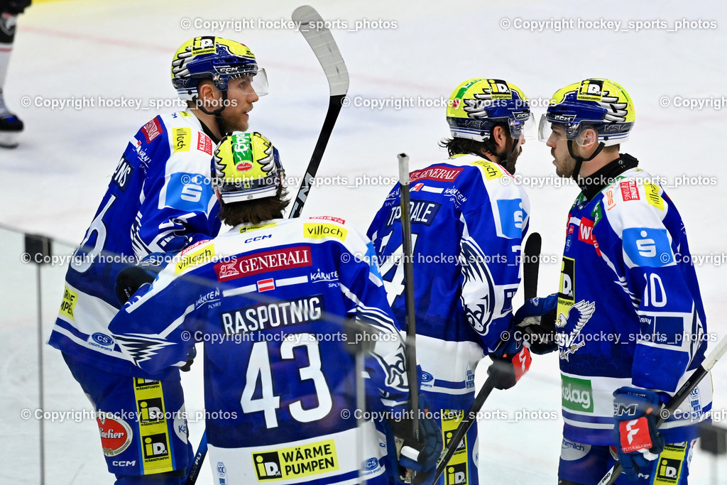 EC IDM Wärmepumpen VSV vs. Pioneers Vorarlberg | Jubel EC VSV Mannschaft, #43 Julian Raspotnig EC VSV, #26 Guus van Nes EC VSV, #74 Joel Teasdale EVC VSV, #10 Thomas Vallant EC VSV, EC IDM Wärmepumpen VSV vs. Pioneers Vorarlberg, EC IDM Wärmepumpen VSV vs. Pioneers Vorarlberg am 22.02.2026 in Villach (Stadthalle Villach), Austria, (Photo by Bernd Stefan)