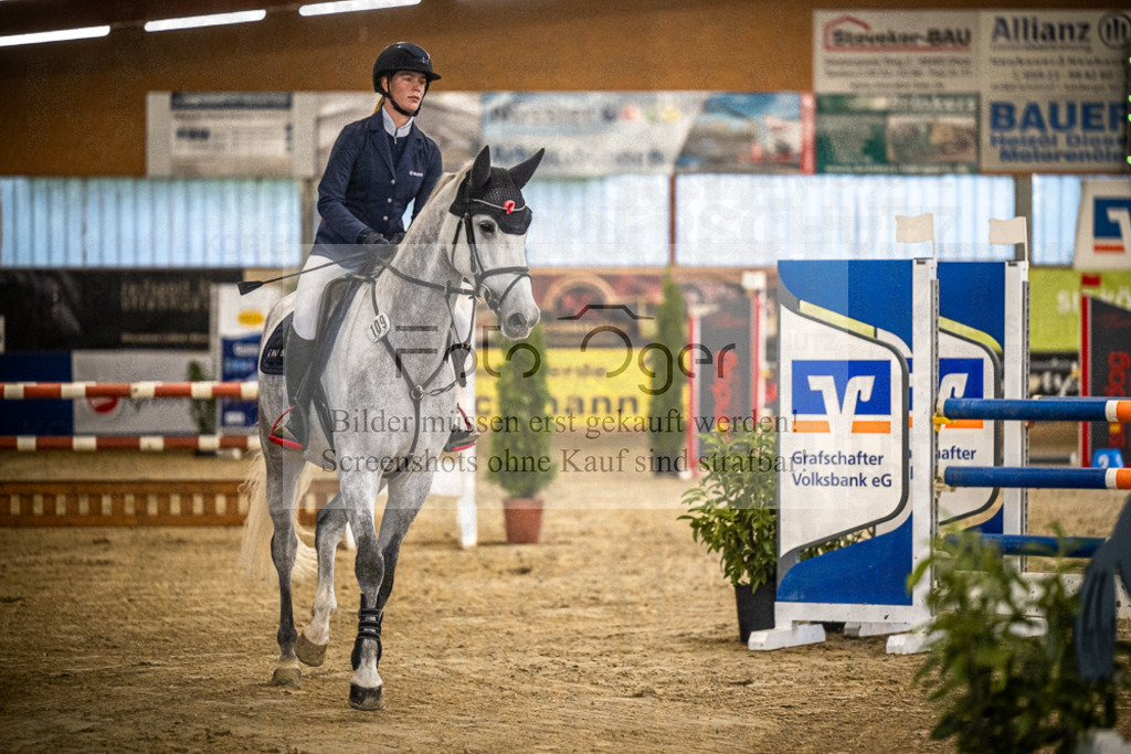 DOS_B1155 | Entdecke hochwertige Reitturnierfotos von Foto Oger. Professionell, emotional und authentisch – jetzt Lieblingsmomente im Shop bestellen.Deutschlandweite Turnierfotografie. - Realisiert mit Pictrs.com
