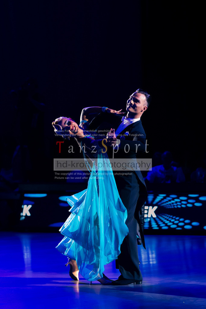 IMG_7984 | Tanzsportbilder, Standardtanz, Lateintanz, WDSF, DTV, LTVB, dancecomp, goc, hessen tanzt, blaues band der spree, walzer, tango, wiener walzer, slowfox, quickstepp, samba, rumba, cha-cha-cha, paso doble. jive, hd-kroft photography, turniertanzsport