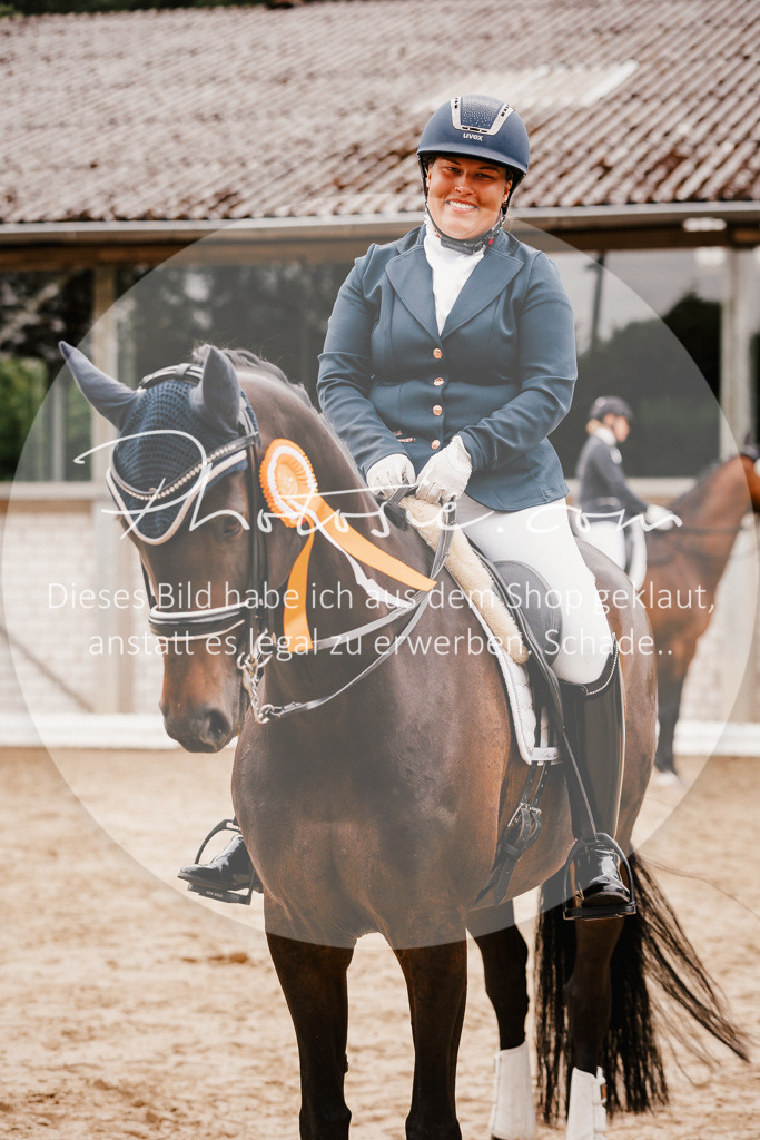 3I6A7839 | Stimmungsvolle Portraits und Reitsportfotografie im Ruhrgebiet und im Münsterland.

Pferdefotografie, Hundefotografie, Tierfotografie, Reportagen, Portraits von Tier und Mensch, Turnierfotografie in Bochum, Recklinghausen, Marl, Haltern am See, Dülmen.. - Realisiert mit Pictrs.com