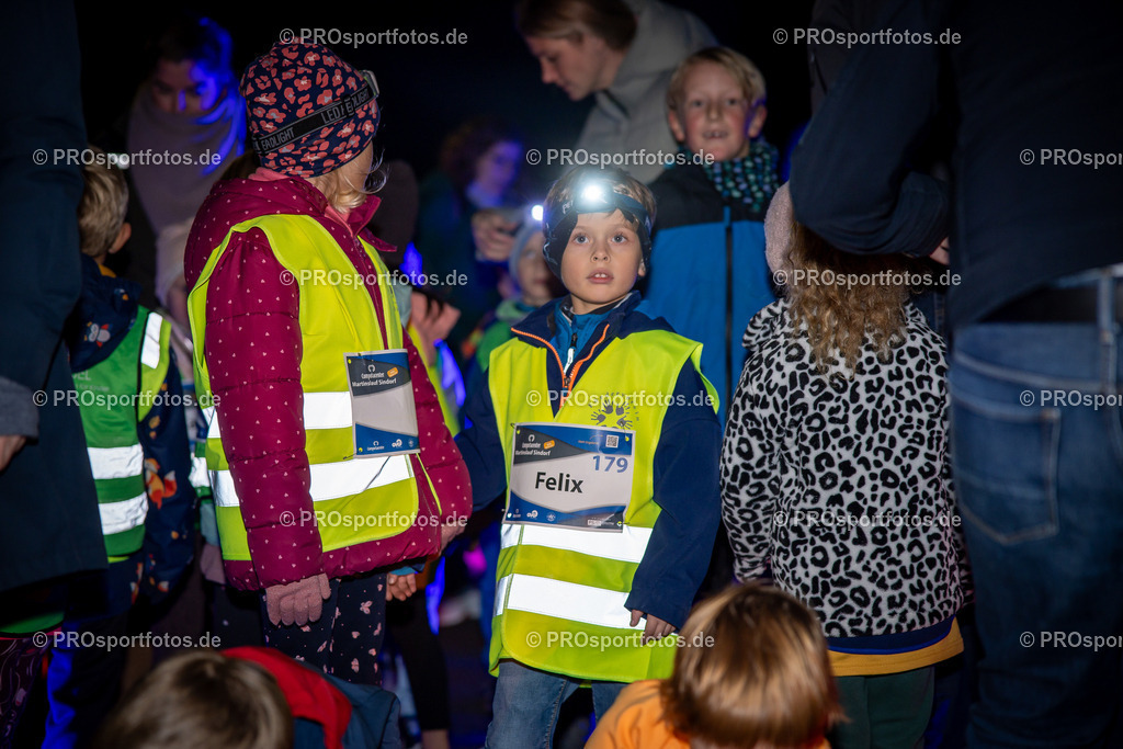 Martinslauf Sindorf 2023 in Kerpen-Sindorf, 09.11.2023 | Impressionen vom Martinslauf Sindorf 2023 am 09.11.2023 in Kerpen-Sindorf (Nordrhein-Westfalen).