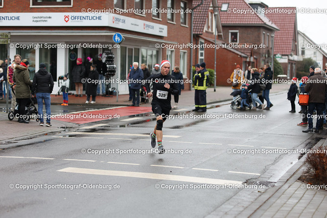 WMLA1446 | Bildershop "Sportfotograf-Oldenburg" mit Fotos von Sportevents in Oldenburg und Umzu. - Realisiert mit Pictrs.com