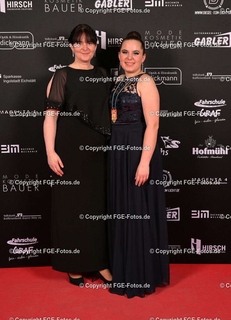 20240114-fge-fotos-0553 | Eröffnungsball der FGE am 14.01.2024 im Alten Stadttheater in Eichstätt. - Realisiert mit Pictrs.com