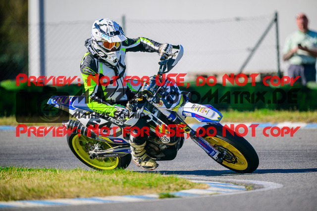 MaZZes_Fotomatrix_20250328_6007705_8483 | Fotograf Mathias Schmid
Sportfotograf,
Eventfotograf,
Hochzeitsfotograf,
Portraitfotograf