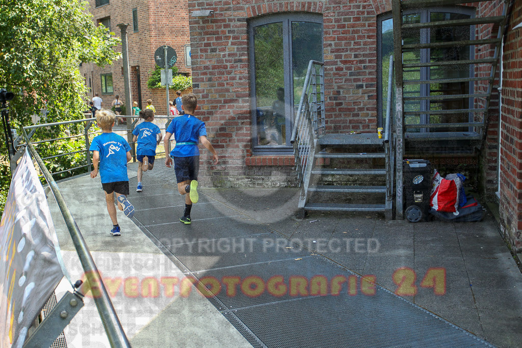 230624_1507_EV3_4267 | Sportfotografie im Rhein-Sieg Kreis, Köln, Bonn, NRW, Rheinland Pfalz, Hessen, etc. Unser Tätigkeitsfeld umfasst den Laufsport vom Volkslauf über den Marathon, Duathlon, Triathon bis zum Ultralauf wie Kölnpfad Ultra oder Schindertrail.