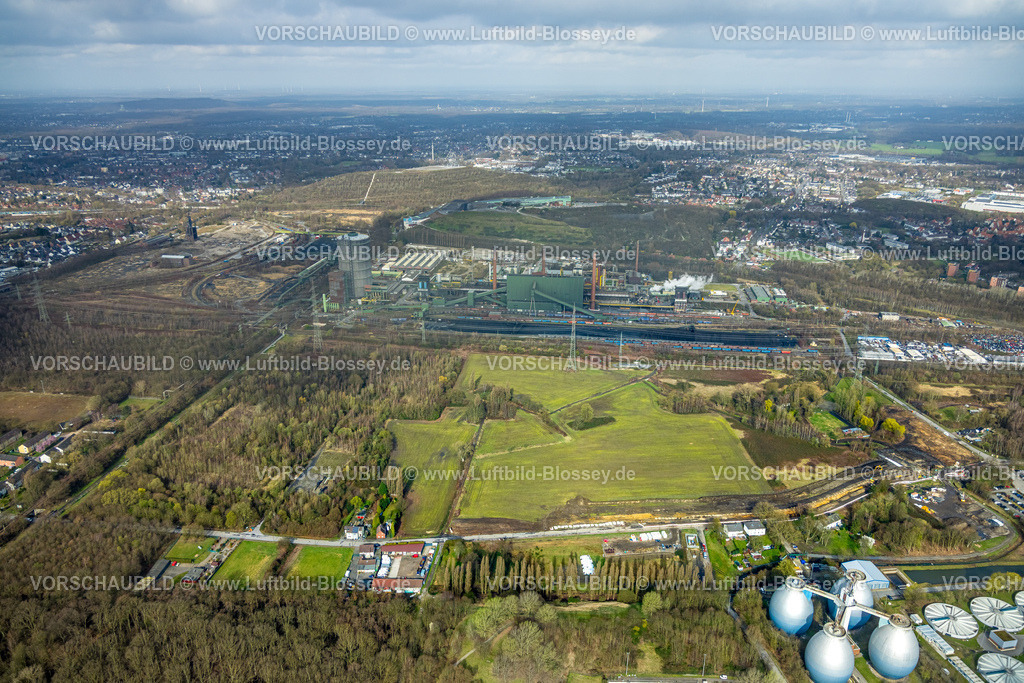 Bottrop260306037FreiheitEmscher | Luftbild, „Freiheit Emscher“ großes interkommunalen Stadtentwicklungsprojekte in NRW, von Essen, Bottrop und RAG Montan Immobilien, 1.700 Hektar, inklusive 150 Hektar ehemaliger Bergbauflächen, entsteht bis ca. 2030 ein neuer, nachhaltiger urbaner Raum für innovat, , Welheim, Bottrop, Ruhrgebiet, Nordrhein-Westfalen, Deutschland