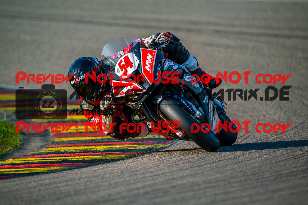 MaZZes_FotoMatrix_240504_6007705_6014 | STK1000