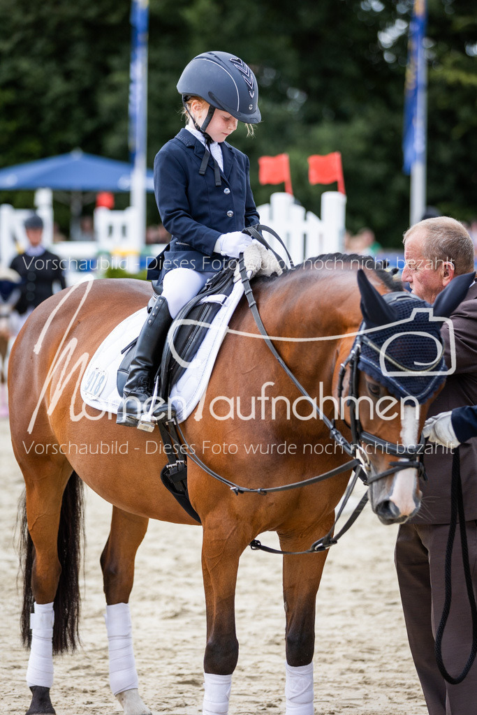 BHO-Führzügel2-018 | MomenTaufnahmen Pferdesportfotos