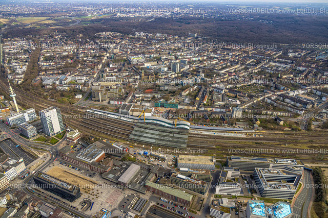 Duisburg240303859 | Luftbild, Hauptbahnhof Hbf Großbaustelle mit Neubau Gleishalle und Bahnhofsvorplatz Ost, neuer Kreisverkehr, Wabenquartier und Wohngebiet Neudorf, Dellviertel, Duisburg, Ruhrgebiet, Nordrhein-Westfalen, Deutschland, Duisburg-S