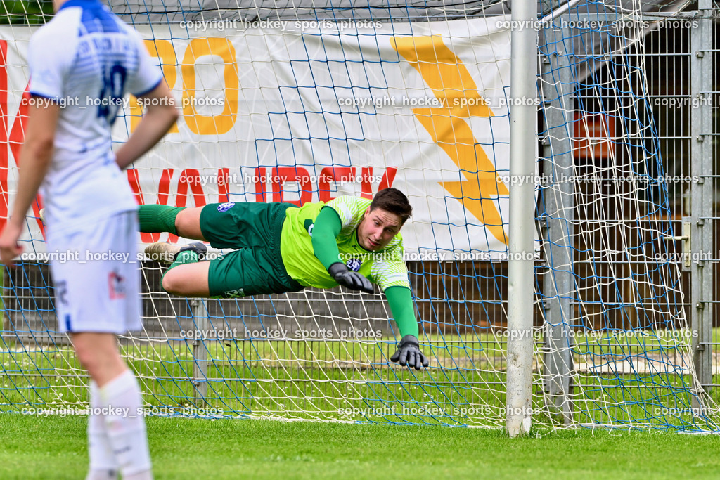 ATUS Velden vs. SV Dellach Gail | #22 Jaka Grilj Miletic Dellach Gail, Flugeinlage, ATUS Velden vs. SV Dellach Gail, ATUS Velden vs. SV Dellach Gail am 03.05.2025 in Velden (Wald Arena Velden), Austria, (Photo by Bernd Stefan)