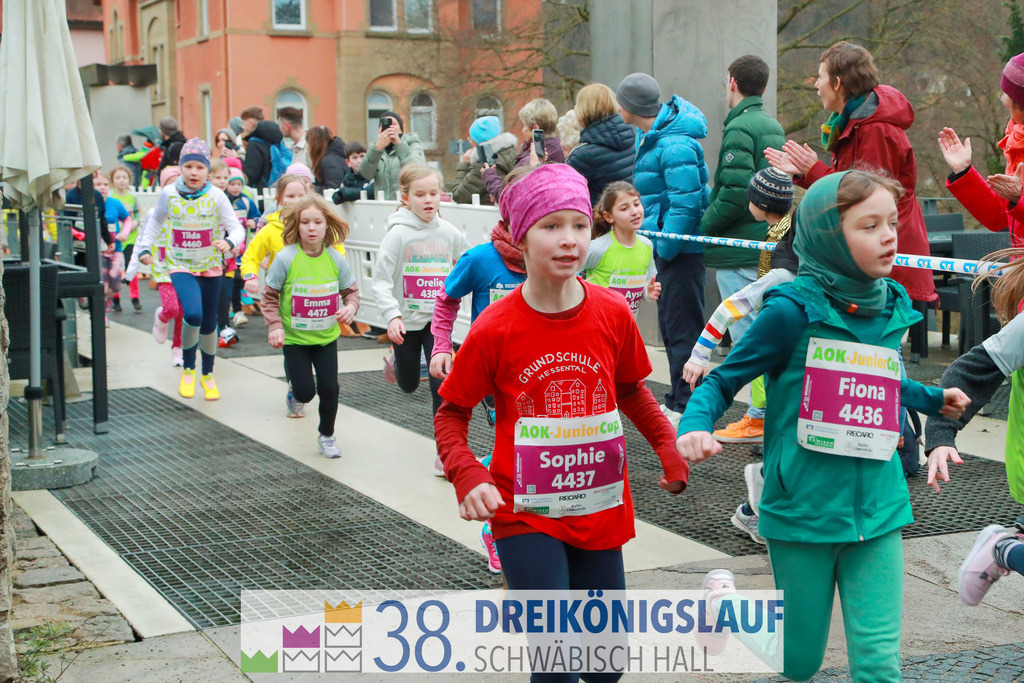 400m AOK Junior Cup | 3 Koenigslauf 2024 400m AOK Junior Cup - Realisiert mit Pictrs.com