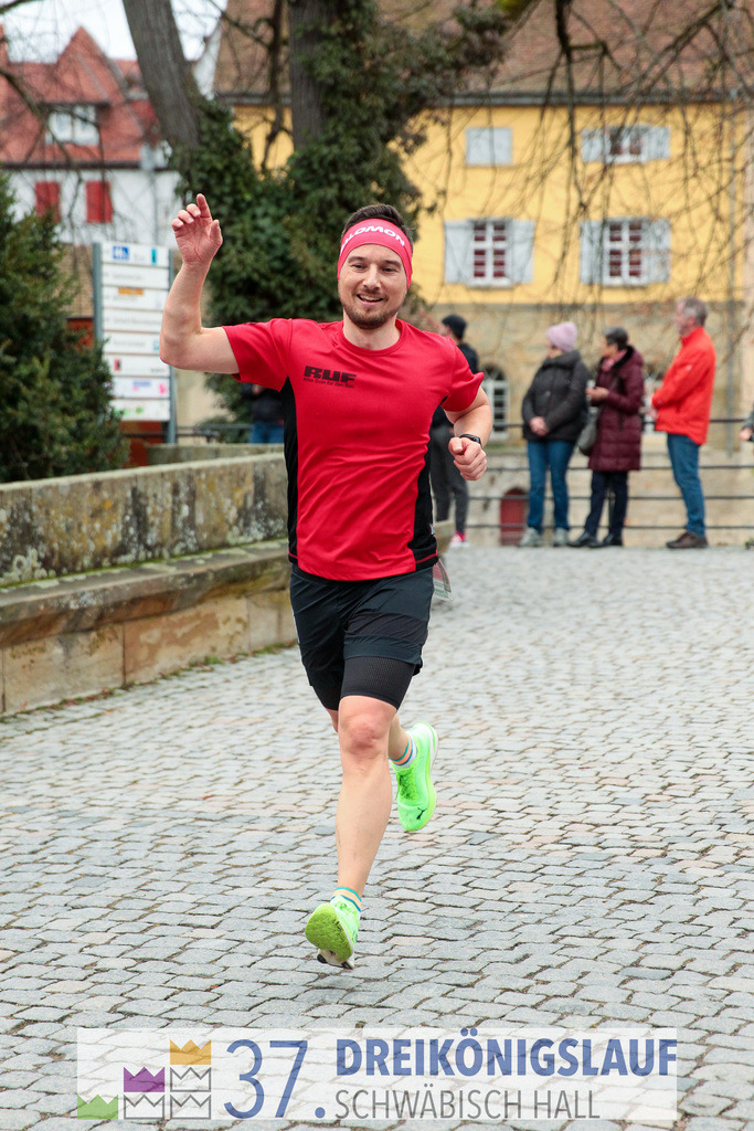 VR Bank Hauptlauf 10000m | 3 Koenigslauf 2023 - Realisiert mit Pictrs.com