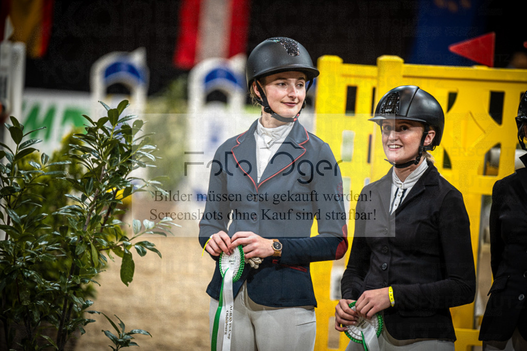 DOS_0088 | Entdecke hochwertige Reitturnierfotos von Foto Oger. Professionell, emotional und authentisch – jetzt Lieblingsmomente im Shop bestellen.Deutschlandweite Turnierfotografie. - Realisiert mit Pictrs.com