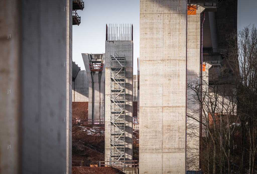 2026-02-04_Oberthulba_036 | Luftbild, Drohne, Multicopter, Bayern, Luftbilder, Luftbildshop, Jan R. Schäfer, aerialphotography, Abzüge, Luftaufnahmen, J1-Luftbild, J1-Fotografie und Luftbildservice, Würzburg, fineart, Abzüge, Drucke, Glasdruck - Realisiert mit Pictrs.com