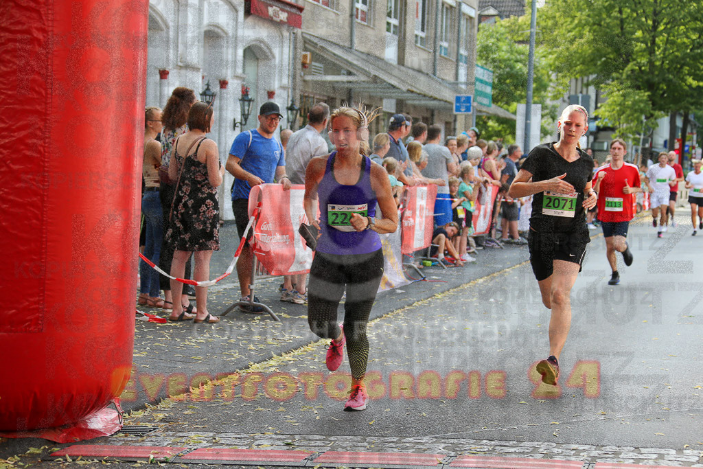 220625_1657_EX1_5503 | Sportfotografie im Rhein-Sieg Kreis, Köln, Bonn, NRW, Rheinland Pfalz, Hessen, etc. Unser Tätigkeitsfeld umfasst den Laufsport vom Volkslauf über den Marathon, Duathlon, Triathon bis zum Ultralauf wie Kölnpfad Ultra oder Schindertrail.