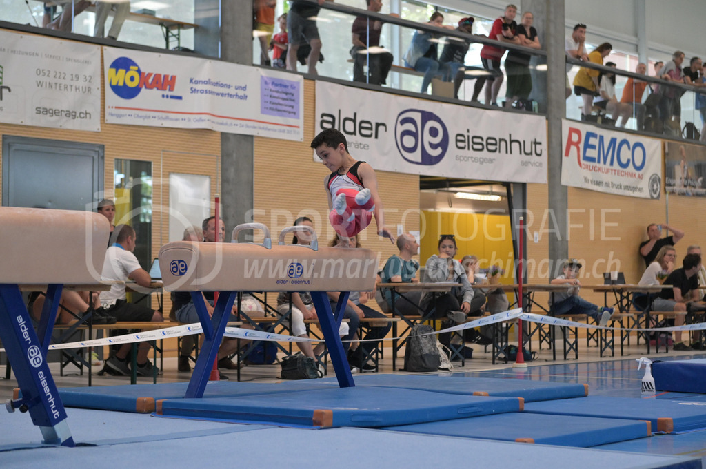 104. Zürcher Kunstturnertage Neftenbach - 14. May 2022 | 104. Zürcher Kunstturnertage Neftenbach
Turnhalle Ebni, Neftenbach
Programm 3/4 (P3/P4)
Bild: Sportfotografie Markus Aeschimann | www.markus-aeschimann.ch - Realisiert mit Pictrs.com