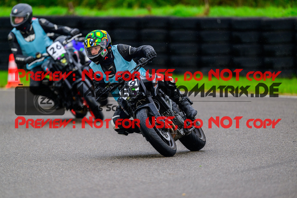 MaZZes_Fotomatrix_20241002_6007705_4256 | Fotograf Mathias Schmid
Sportfotograf,
Eventfotograf,
Hochzeitsfotograf,
Portraitfotograf