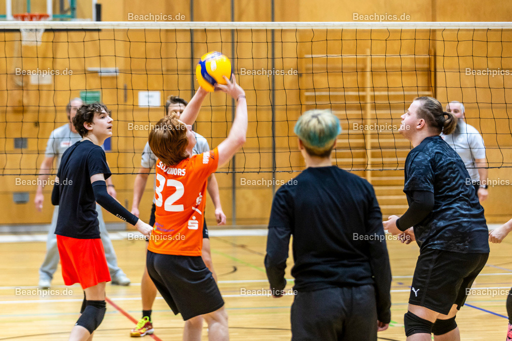 2024-00111394-3-Icke-Cup-Berlin |  16.11.2024; Berlin Foto: Gerold Rebsch - www.beachpics.de