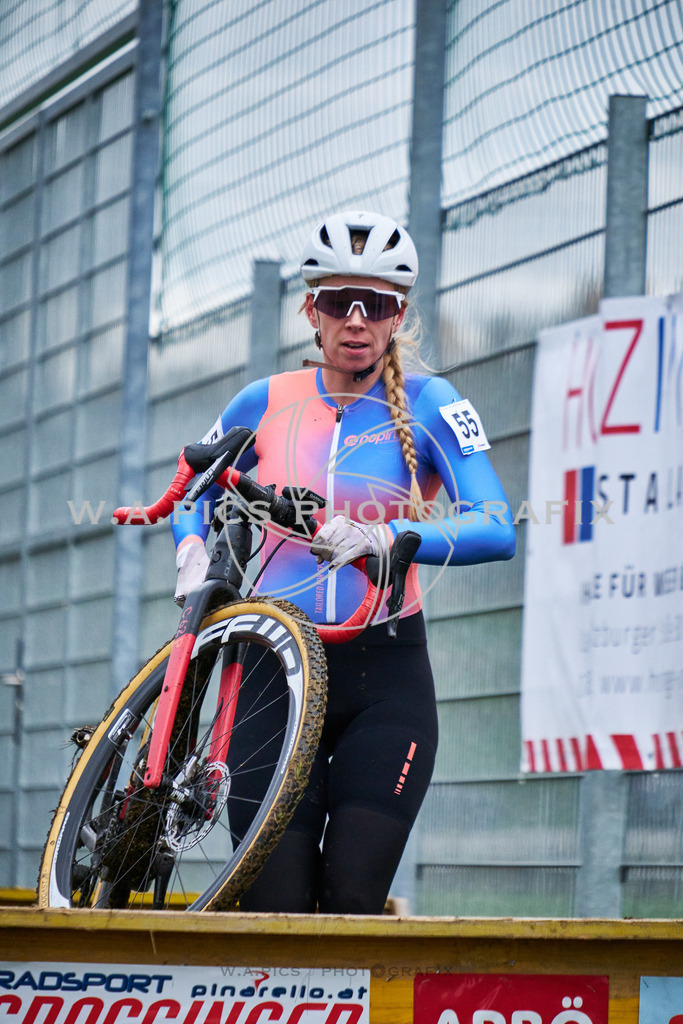 ..... | AUSTRIA, 24.11.24, 3.Radquerfeldein GP um das Sportzentrum Gunskirchen Image shows: Photo: Wapics / Michael Ring