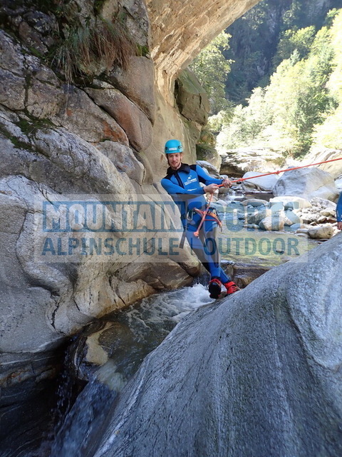 P9230018 | Bestelle die Bilder deines Berg- oder Wasser-Abenteuers mit Mountain Sports bequem von zu Hause aus direkt über unseren Online Fotoshop von pictrs.com. - Realisiert mit Pictrs.com