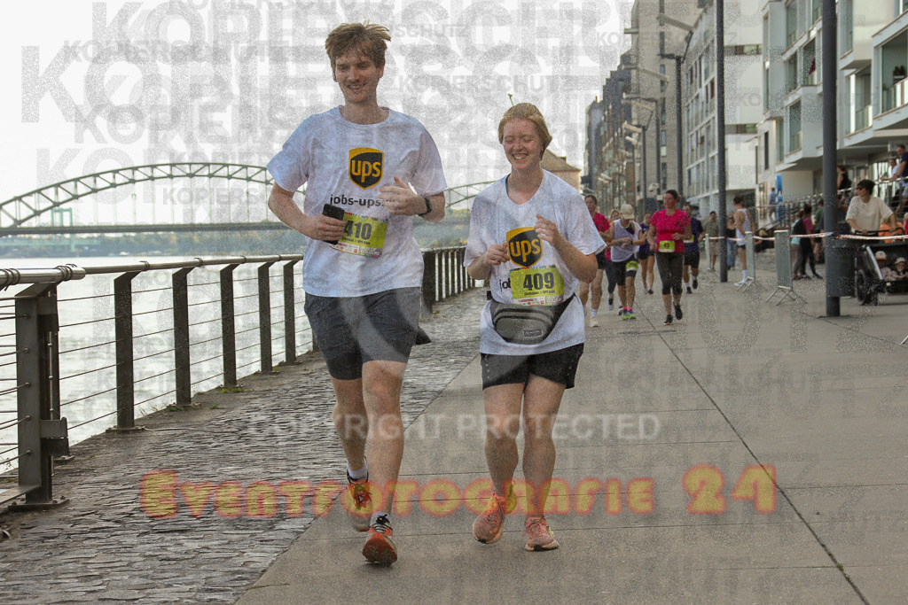 250920_1455_EX1_8216 | Sportfotografie im Rhein-Sieg Kreis, Köln, Bonn, NRW, Rheinland Pfalz, Hessen, etc. Unser Tätigkeitsfeld umfasst den Laufsport vom Volkslauf über den Marathon, Duathlon, Triathon bis zum Ultralauf wie Kölnpfad Ultra oder Schindertrail.