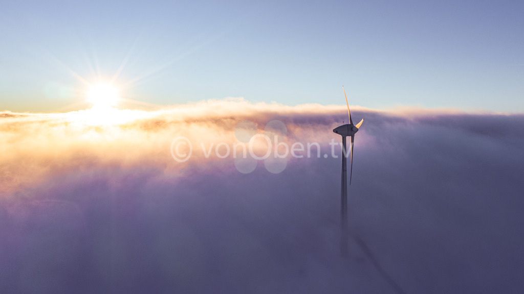 Das Windrad bei Lauenhain | Luftbilder, Drohnenbilder, Oberfranken, Bayern, Kronach, Lichtenfels, Kulmbach, Thüringen, Frankenwald, Thüringerwald - Realisiert mit Pictrs.com