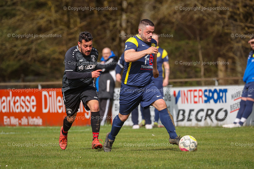 BQ3I4147 | 23.04.2023; Kreisliga C Dillenburg; Rasenplatz Hirzenhain; SSV Hirzenhain - SSG Breitscheid II; Ergebnis: 5:0 (3:0)