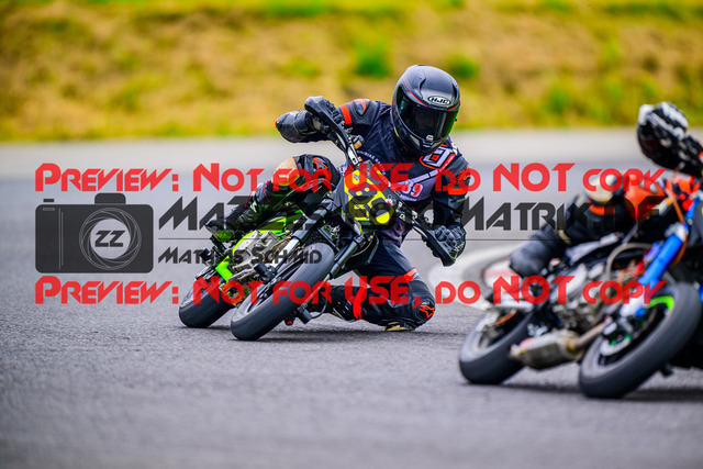 MaZZes_FotoMatrix_240608_6007705_7953 | STK