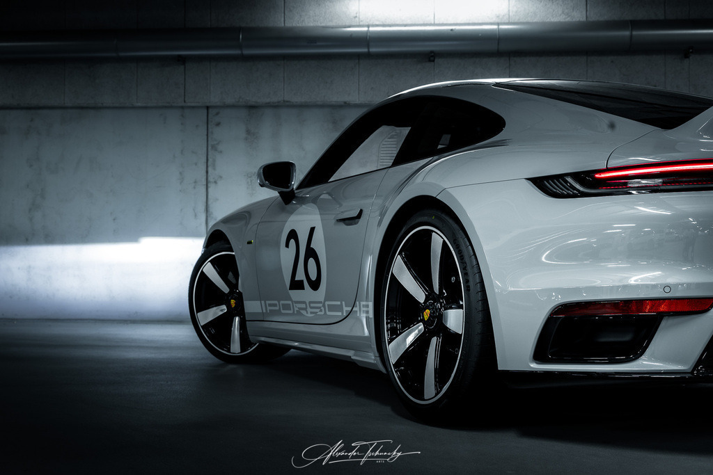R6AT6595 _Alexander Tschuncky | Entdecken Sie die faszinierende Welt von Alexander Tschuncky Arts: Kreative Fotografie, atemberaubende Automobilkunst und hochwertiger Bilderdruck. Lassen Sie sich inspirieren! - Realisiert mit Pictrs.com