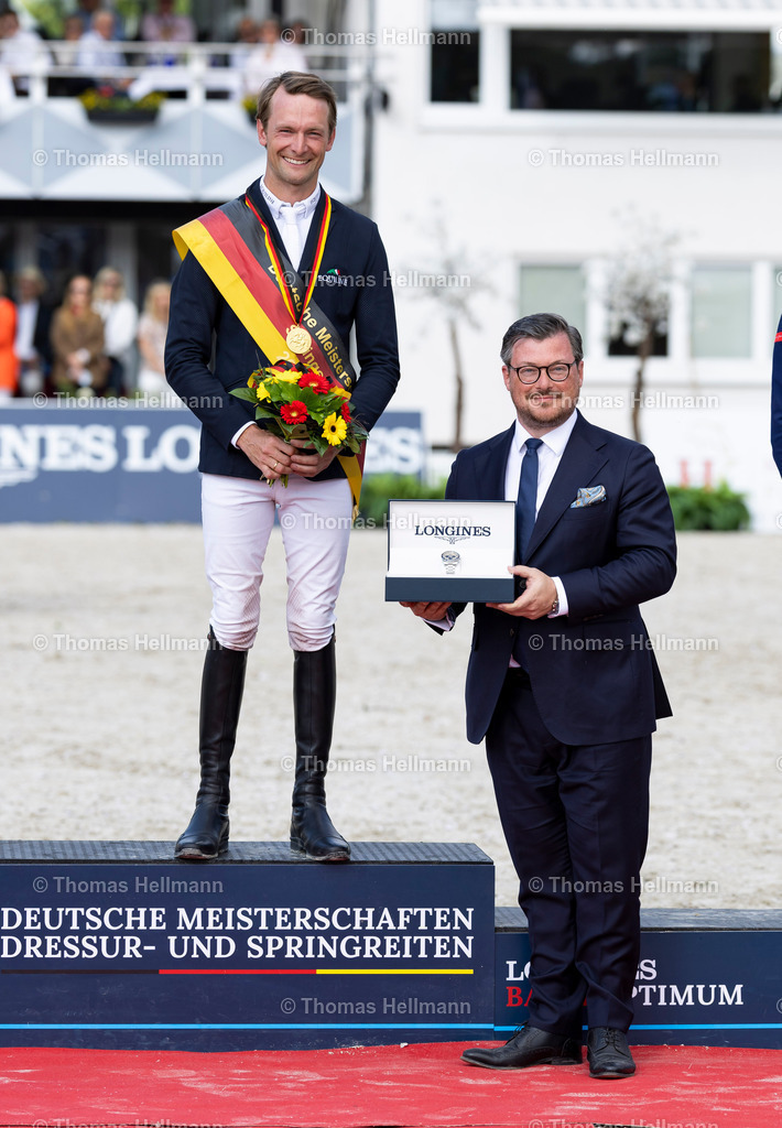TH_282-STUEHLMEYER Patrick (GER)_ Drako de Maugre_19547 | Longines Balve Optimum 2024 am 09.06.24 in Balve, Schloss Wocklum, Thomas Hellmann, 282STUEHLMEYER Patrick (GER), Drako de Maugre