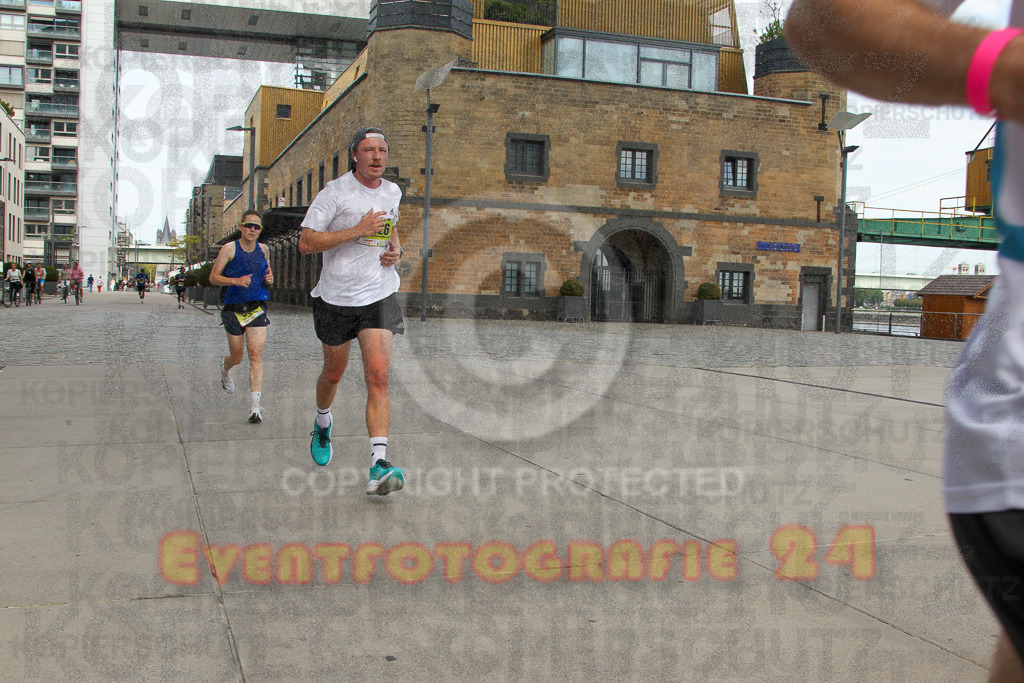 250920_1321_EV4_5285 | Sportfotografie im Rhein-Sieg Kreis, Köln, Bonn, NRW, Rheinland Pfalz, Hessen, etc. Unser Tätigkeitsfeld umfasst den Laufsport vom Volkslauf über den Marathon, Duathlon, Triathon bis zum Ultralauf wie Kölnpfad Ultra oder Schindertrail.