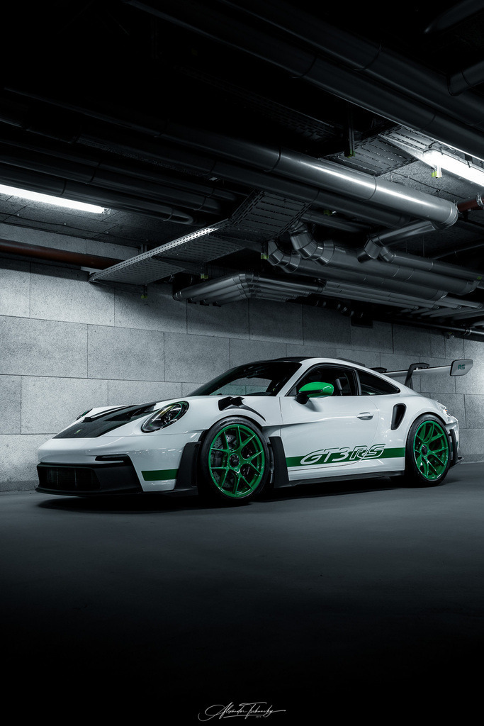911 Porsche 911 GT3 RS | Entdecken Sie die faszinierende Welt von Alexander Tschuncky Arts: Kreative Fotografie, atemberaubende Automobilkunst und hochwertiger Bilderdruck. Lassen Sie sich inspirieren! - Realisiert mit Pictrs.com