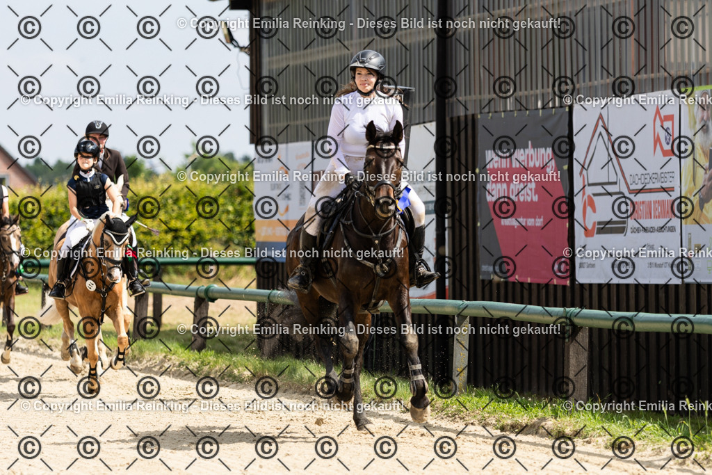 CL5A6875 | Emilia Reinking Fotografie - Realisiert mit Pictrs.com