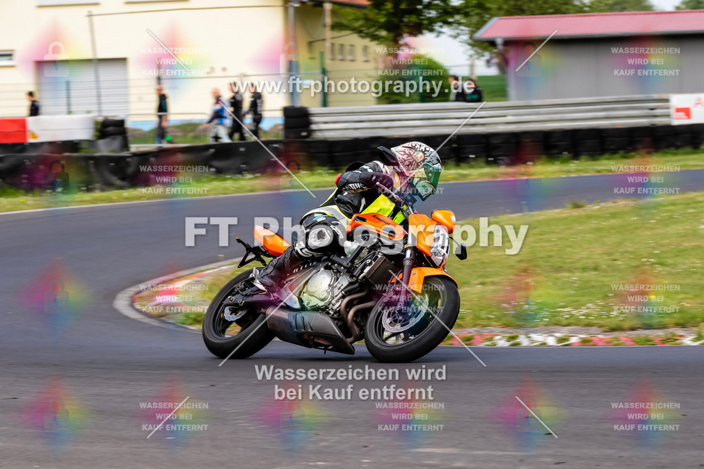 MotoTeamVBK-20743 | Hier findet Ihr Bilder von Touristenfahrten auf der Nürburgring Nordschleife oder von anderen Veranstaltungen die ich besucht habe. Viel Spass beim Durch Schauen 