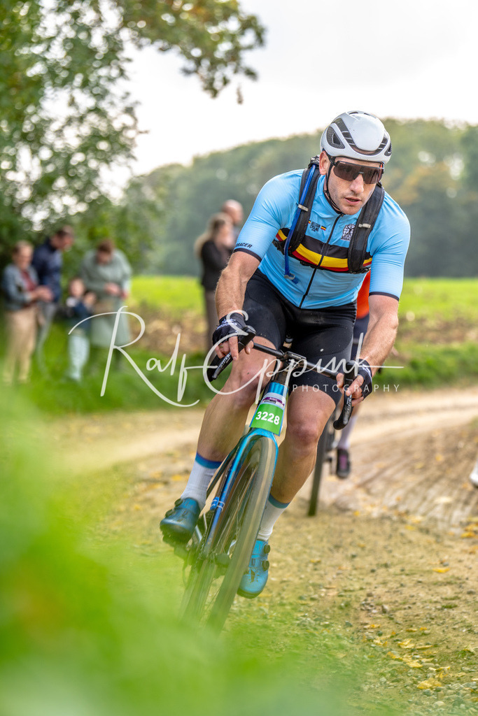 Ralf Eppink Photography 20251012_DSC03559 | Sportfotografie, Eventfotografie, Porträtfotografie, Radsport Fotograf, Triathlon Fotograf, Düsseldorf Fotograf, Köln Fotograf, Actionfotografie, Teamfotografie, Peoplefotografie, Business Portraits, Veranstaltungsfotografie, Reportagefotografie - Realisiert mit Pictrs.com