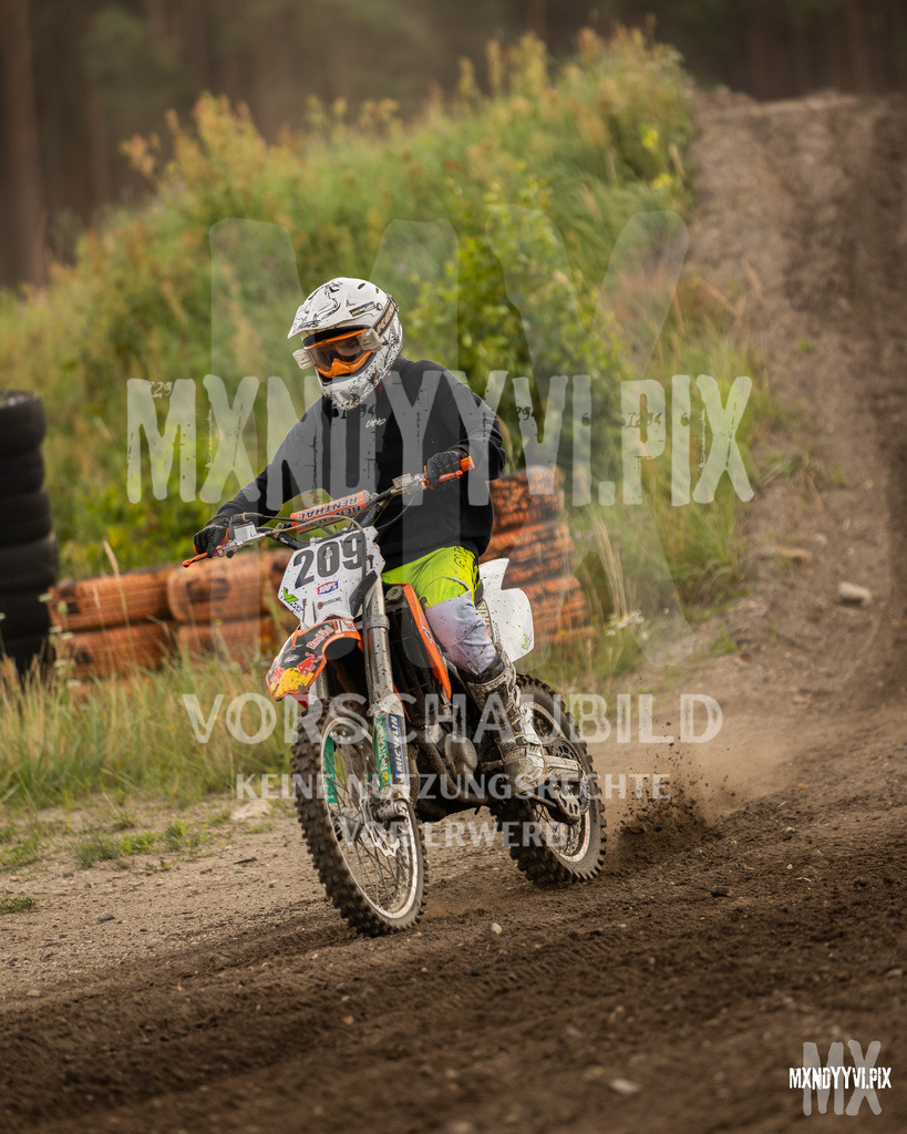 866A1672 | mxndyyvipix